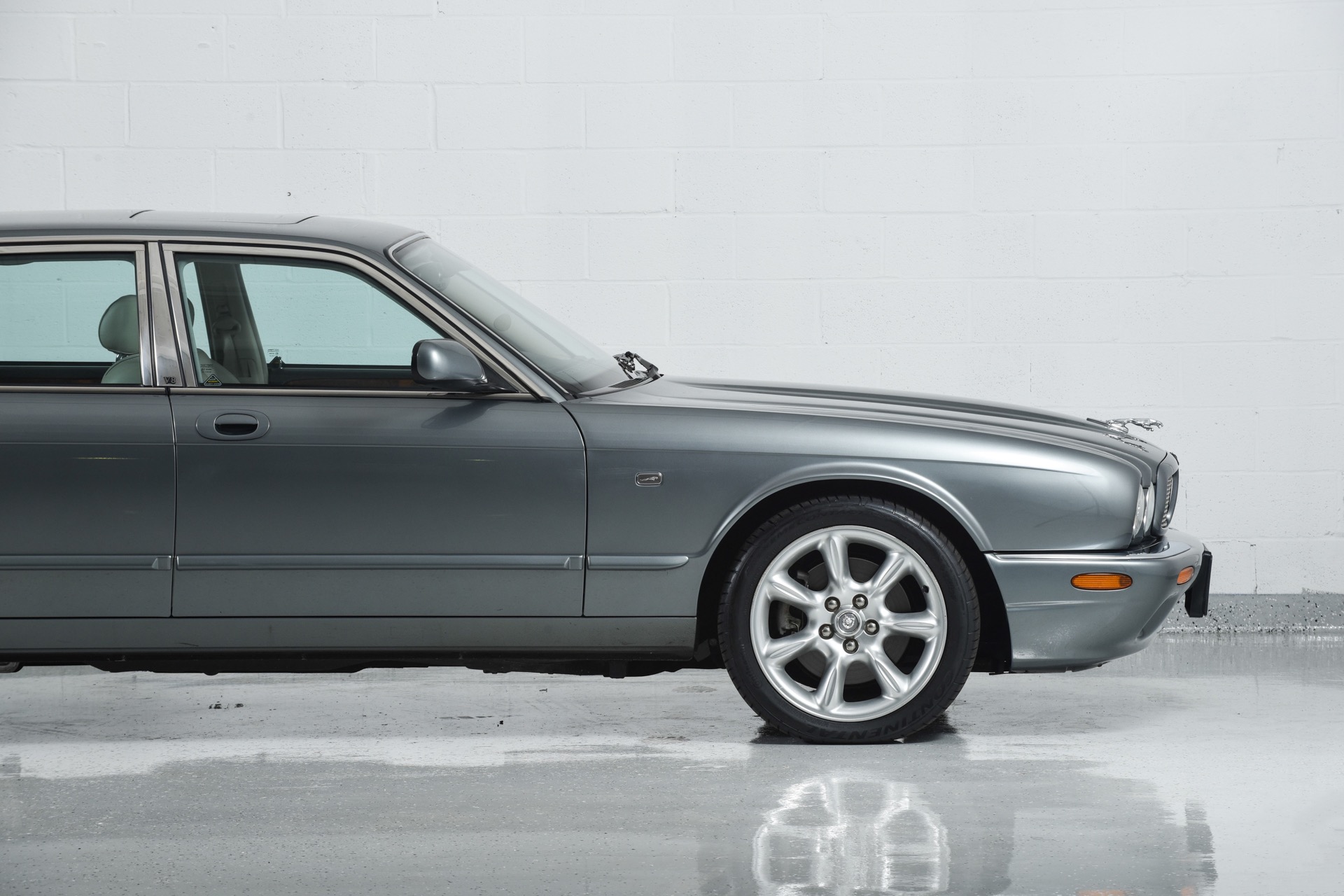 Jaguar xjr 2003