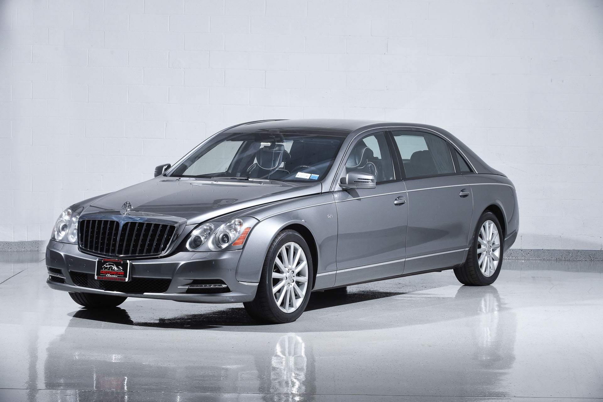 Майбах mp3. Мерседес Майбах 62s. Maybach 62, 2011. Maybach 62s 2012. Maybach 62s MSRP.