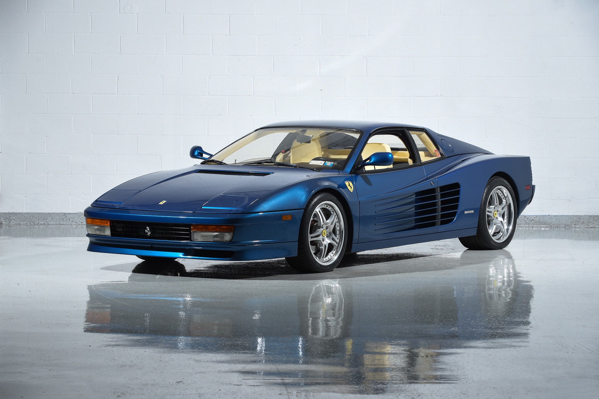 ferrari testarossa 1989